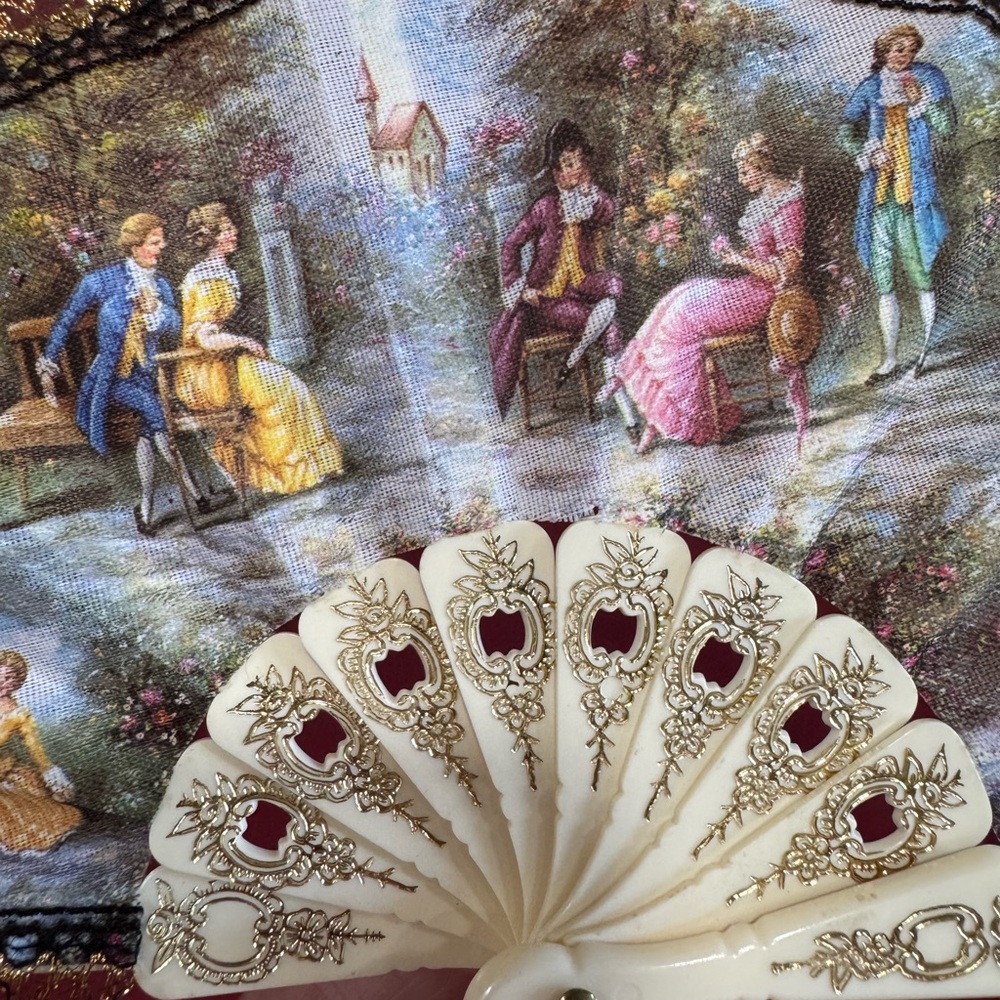 Vintage Decorative Hand Fan with Lace and Victorian Artwork - Picture 4 of 6